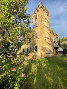 Vonkajšia záhrada v ubytovaní CASA LA TORRE un castello alle porte di Firenze