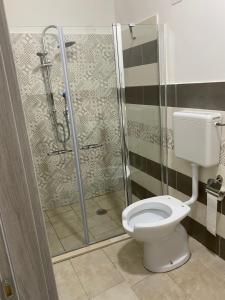 Łazienka w obiekcie Hotel Poker
