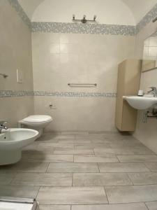 O baie la Casa Ary +8 fotografii