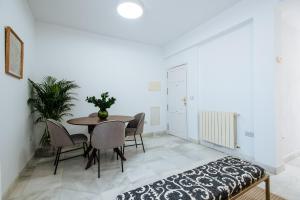 Posteľ alebo postele v izbe v ubytovaní Redes Suite Apartment with Terrace