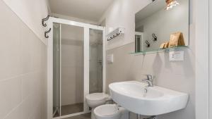 Ένα μπάνιο στο Scicli for Family - Apartments +68 φωτογραφίες
