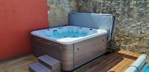 Afbeelding uit fotogalerij van Le Clos'art in Vinassan