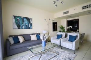 Fotografie z fotogalerie ubytování HiGuests - Charming Apt With Private Balcony Near Dubai Mall v Dubaji
