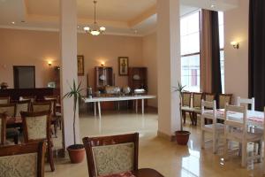 Posezení v ubytování Diligence Hotel & restaurant