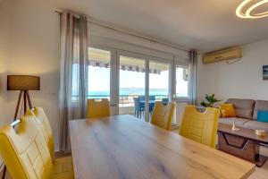 Posezení v ubytování Montenegro Apartments Utjeha
