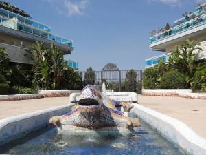 The swimming pool at or close to Los Juncos