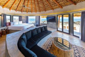 Postel nebo postele na pokoji v ubytování Maya Tulum By G Hotels