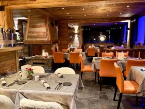 Restaurace v ubytování Hôtel Spa L'Oxygène