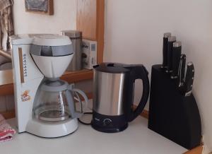 Coffee and tea making facilities at Ferienwohnung Steinberger