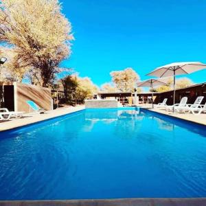 Piscine de l'établissement Lodge Hostal Qiru Atacama ou située à proximité