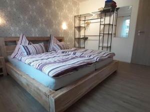 Ein Bett oder Betten in einem Zimmer der Unterkunft Apartment in Halenfeld near Ski Slope