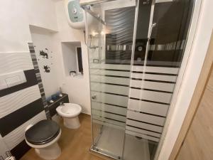 A bathroom at Residence Emozioni Ortigia