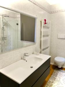 Mutti Stay apartments tesisinde bir banyo