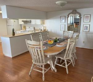 Gallery image of Sea Club Condo #47 in Clearwater Beach