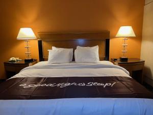 Photo de la galerie de l'établissement Bradley Inn, à Windsor Locks