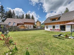Vonkajšia záhrada v ubytovaní Murtal Chalet