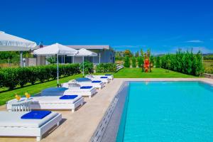 Πισίνα στο ή κοντά στο Anchor Villas +72 φωτογραφίες