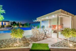 Πισίνα στο ή κοντά στο Anchor Villas