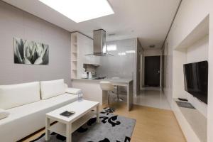 Area tempat duduk di Elite Apart-Hotel