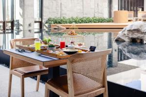 Mâncare la sau în apropiere de acest hotel