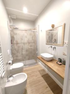 Koupelna v ubytování Manno Rooms Affittacamere