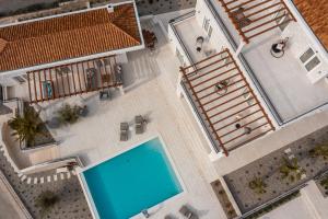 Bazén v ubytovaní Luxury Villa Salvina alebo v jeho blízkosti