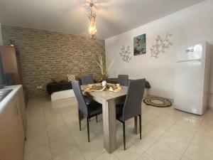 Posezení v ubytování Galini Apartment
