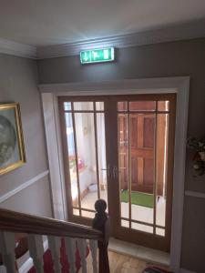 Foto sihtkohas Freshford asuva majutusasutuse Tess's Guest House R95K6N1 This Property is unsuitable for children under 12 years old galeriist