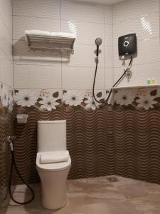 Koupelna v ubytování KB HOTEL