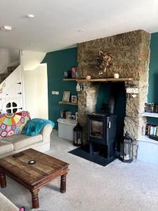 Gallery image of The Old Railway House Cottage @ Carn Brea in Pool