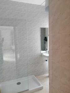 Łazienka w obiekcie Apartamentos Tabaiba