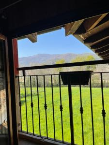 A general mountain view or a mountain view taken from Az apartmant