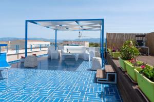 Balkón nebo terasa v ubytování Villa con piscina Alcamo Marina