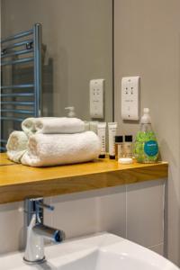 Bathroom sa Best City Views, Sleeps 6, Fabulous Interiors