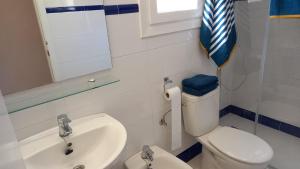Kúpeľňa v ubytovaní Fantástico Apartamento a 50m de playa Colon y Paseo