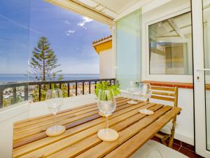 Balkon lub taras w obiekcie Cubo's Penthouse Cabopino Port Marbella & Parking