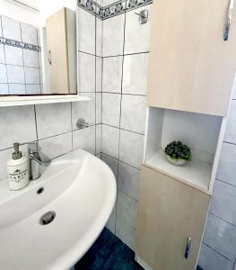 A bathroom at Villa Panorama Még 34 kép
