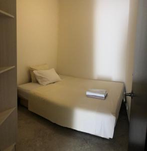 Postel nebo postele na pokoji v ubytování Rafailovici Holiday Apartments