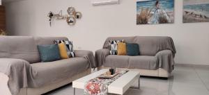 Zona d'estar a Lorenza Letting Maisonette