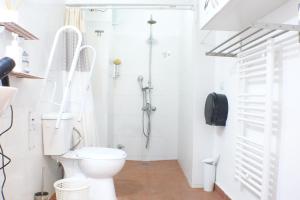Ένα μπάνιο στο Best XL Valencia Beach Flat +65 φωτογραφίες