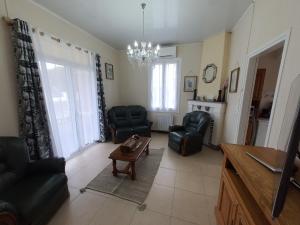 Χώρος καθιστικού στο maison Jacques jean classée 4 etoiles