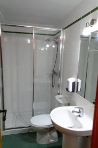 Um banheiro em Albergue El Pajar de Agés - Exclusivo para peregrinos - Exclusive for pilgrims