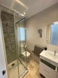 Bilik mandi di Casa Centro Logroño x6pers