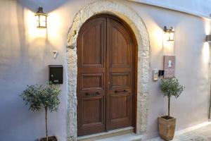 Gallery image of Philikon Luxury Suites in Rethymno