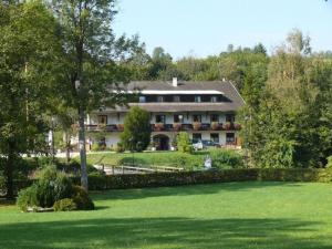 Vonkajšia záhrada v ubytovaní Stiftstaverne Klein Mariazell