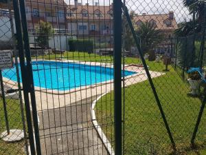 Výhled na bazén z ubytování La casa de Gonso nebo okolí