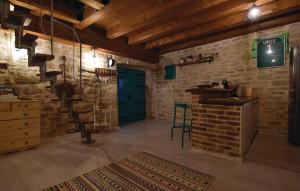 Fotografia z galérie ubytovania Stone villa Pietra with pool v destinácii Pridraga
