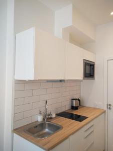 Nhà bếp/bếp nhỏ tại Old town center studio