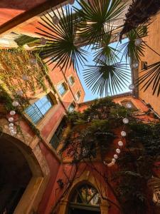 Foto dalla galleria di Rue du Château a Tarascona