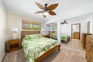 Postel nebo postele na pokoji v ubytování Ocean View 2 Bedroom Kahalu'u Reef + 7 fotografií